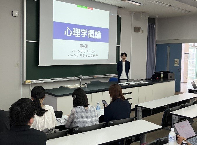 611 授業聴講-1.jpg