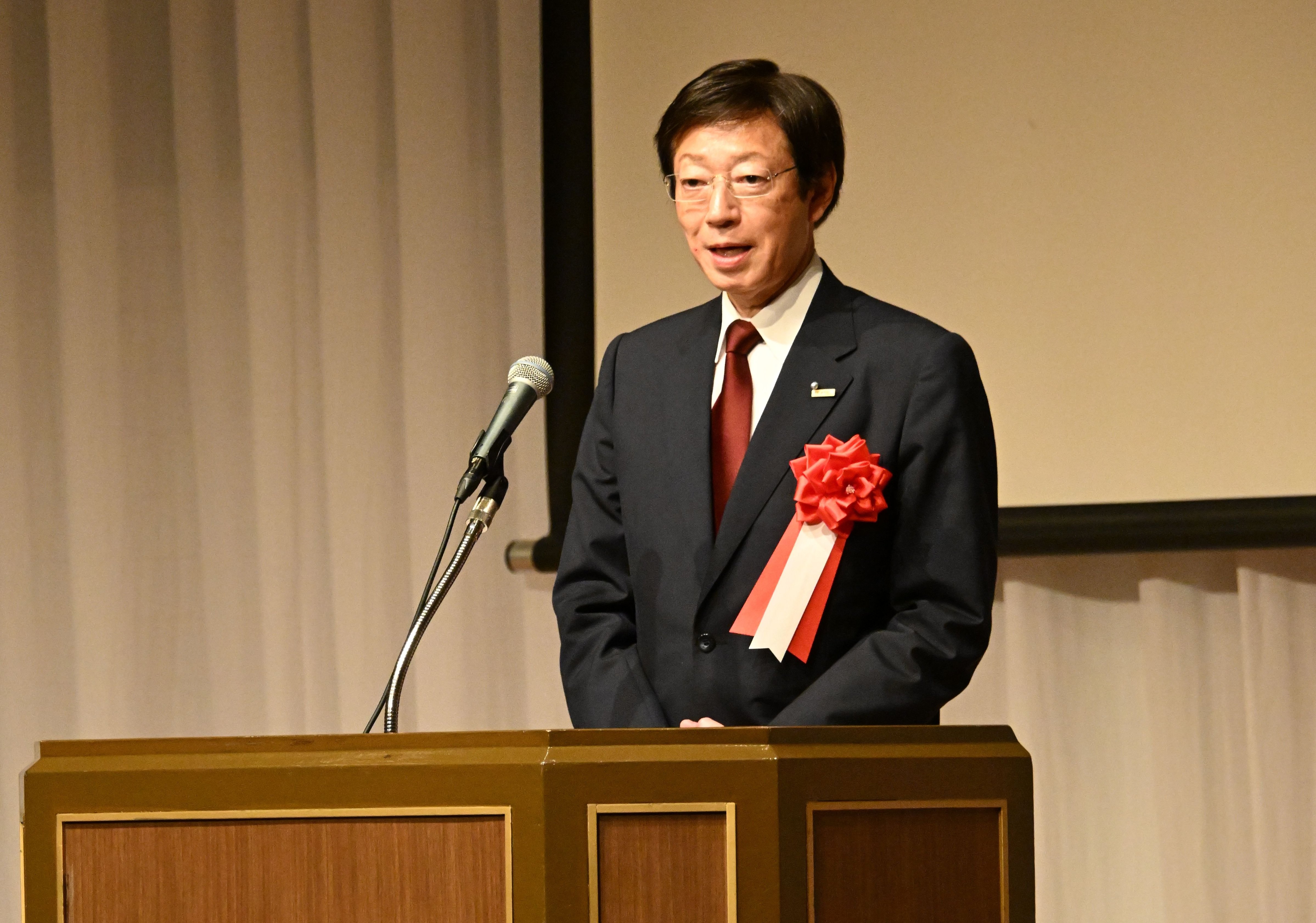 DSC_1351-0.jpg