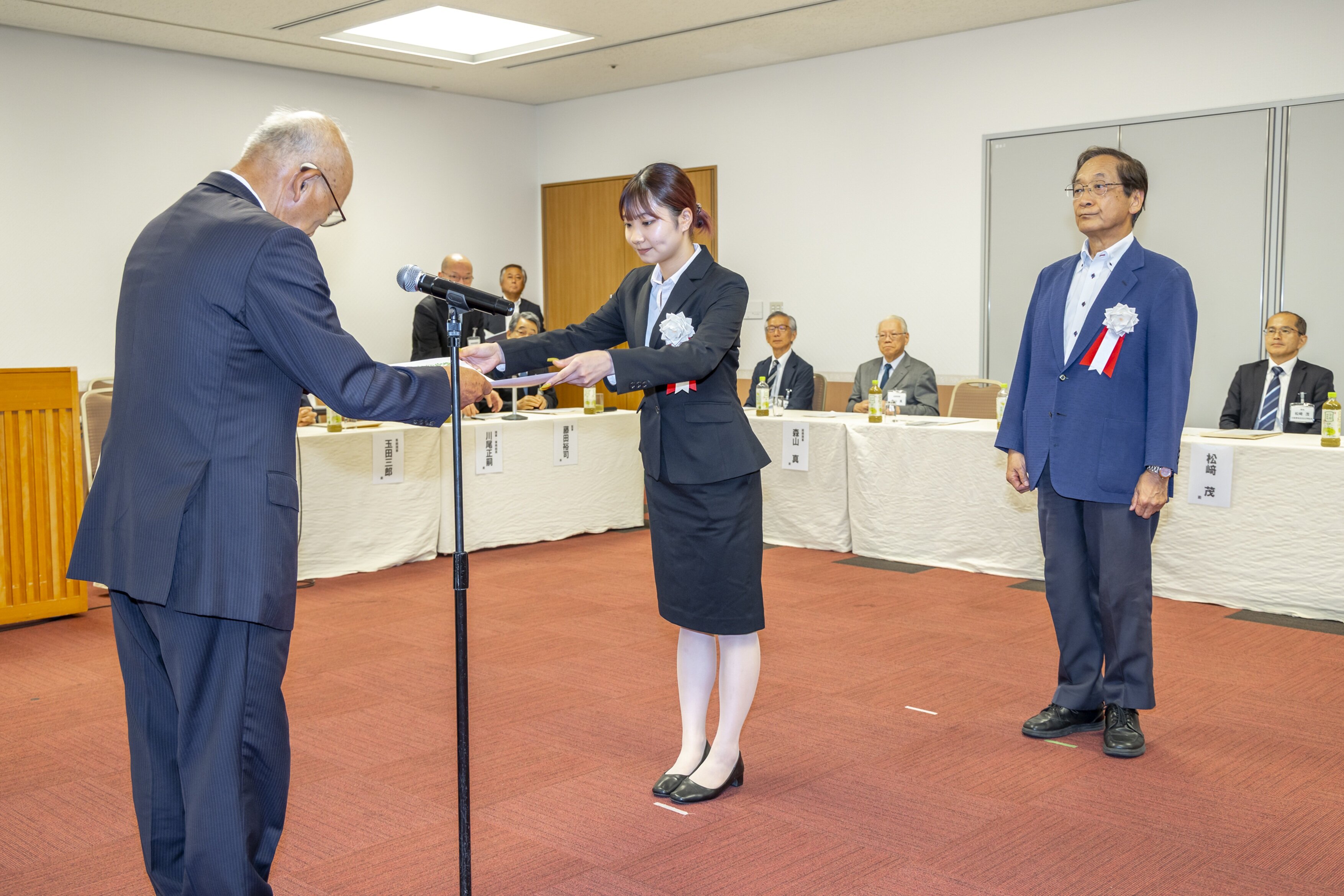 表彰式.jpg
